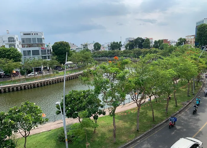 Riverhome Saigon Apartments